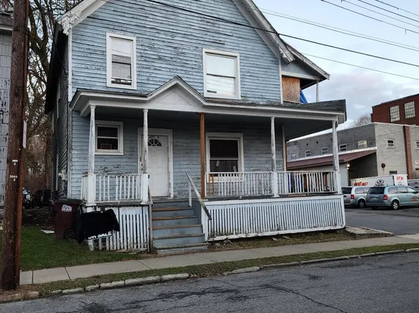 7 Division Street, Gloversville, NY 12078