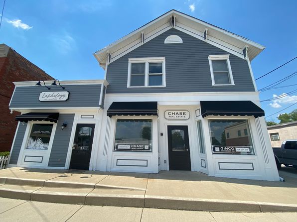 11028 Front St #4