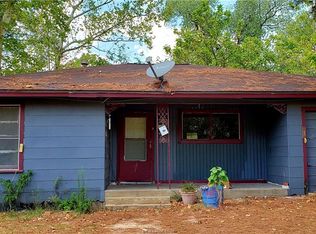 107 Moss Ave, Hearne, TX 77859