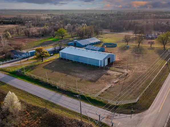 7801 N Frisco Rd, Yukon, OK 73099