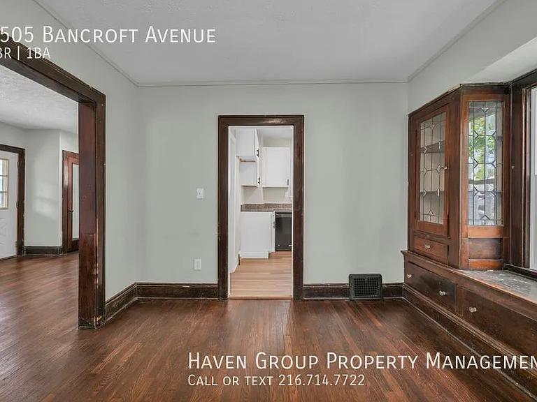 8505 Bancroft Ave — Photo 8