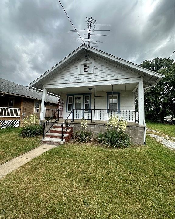 1st image of 827 Wyley Ave