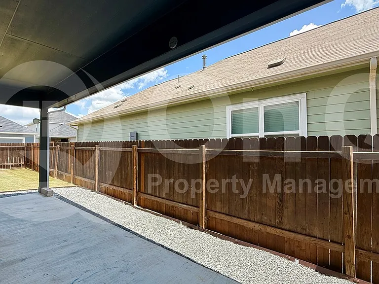156 Zion Dr — Photo 24