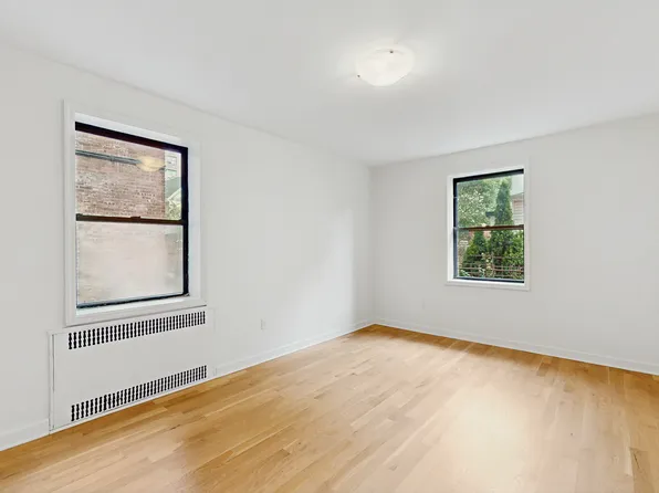 811 Cortelyou Road image 3 of 4