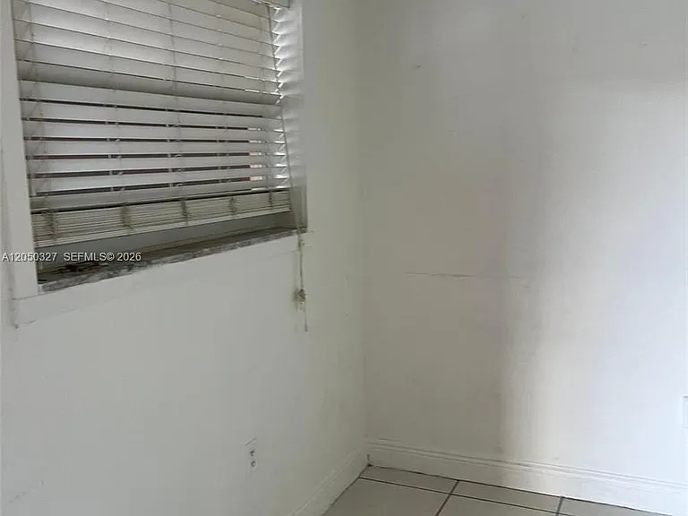 1265 W 24th St #121 — Photo 11
