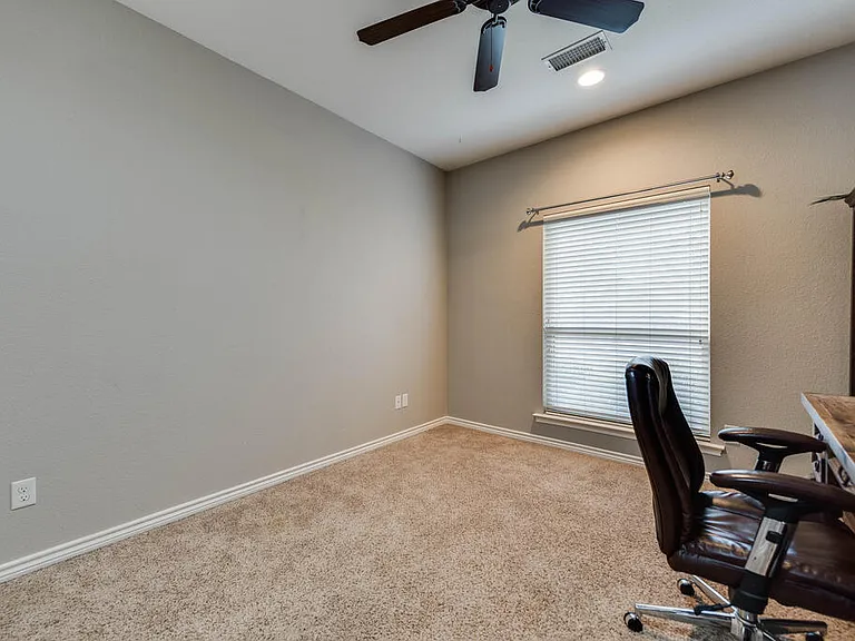 5809 Rio Grande Ave — Photo 18