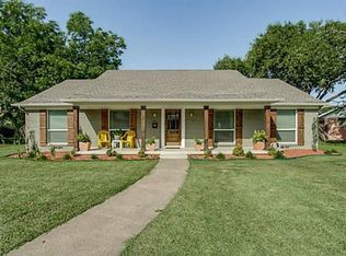 6216 Berryhill St, Dallas, TX 75231