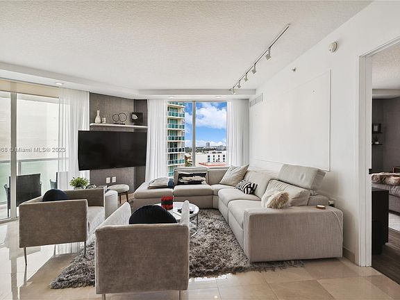 4th image of 200 Sunny Isles Blvd #21003
