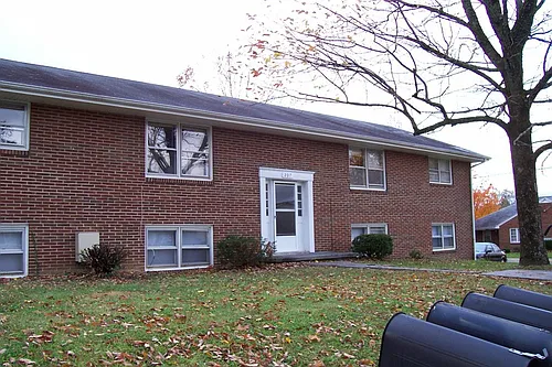 207 Broce Dr Photo 1