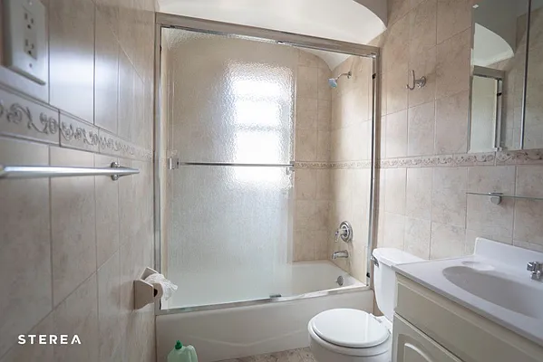 Rented by Sterea Agency | media 22