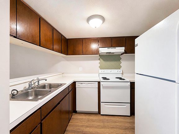 3rd image of 150 5th Ave #F5