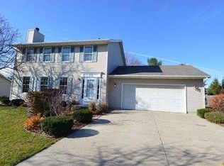 8452 65th Ave, Pleasant Prairie, WI 53158