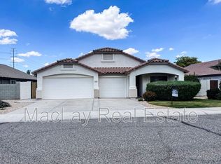 3418 W Adobe Dam Rd, Phoenix, AZ 85027