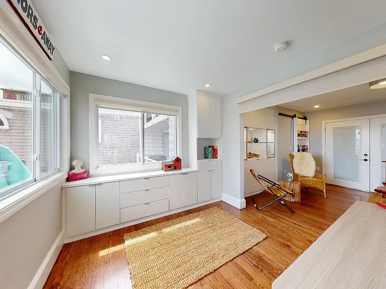 17 Mount Pleasant St — Photo 41