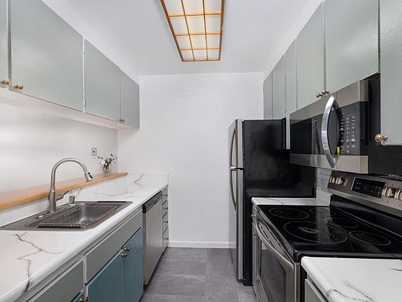 4th image of 7201 Shelter Creek Ln