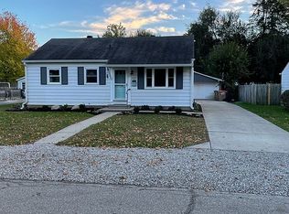 3107 14th St, Columbus, IN 47201