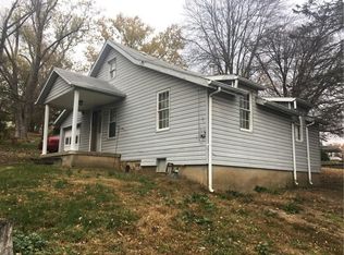 746 Fellsburg Rd, Belle Vernon, PA 15012