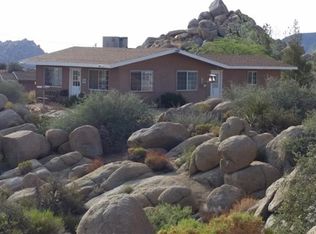 52495 Riverside Dr, Pioneertown, CA 92268