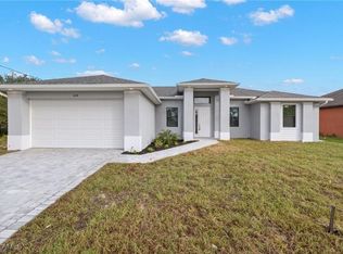 3218 16th St W, Lehigh Acres, FL 33971