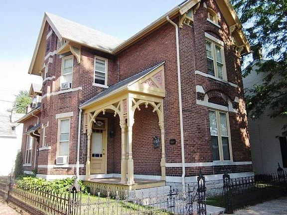 Historic Small Apartment