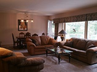 2724 E 8th St, Duluth, MN 55812