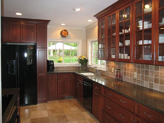 3rd image of 43 Orchard Ln