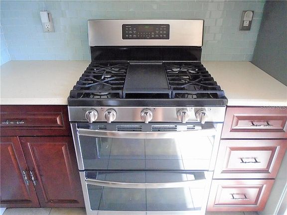 5th image of 8574 Herbison Ave
