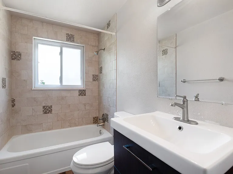 4110 Garrett Pl — Photo 8