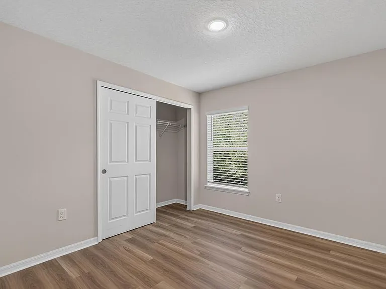 129 Wellwood Ln — Photo 8