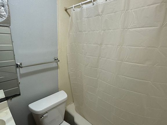 3rd image of 1521-1527 Harrison Residential #1
