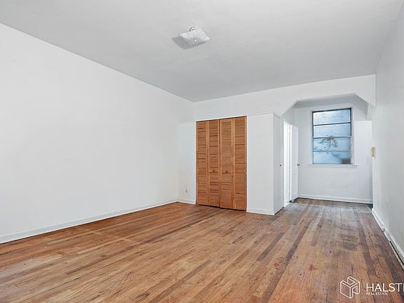 2nd image of 24 Bedford St Unit B