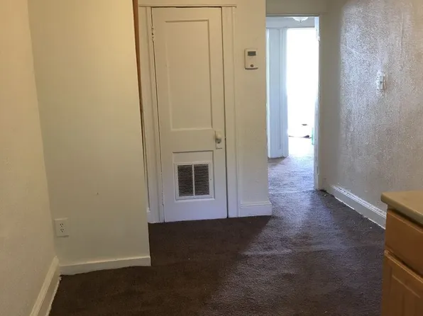 2302 Whittier Ave, Baltimore, MD 21217