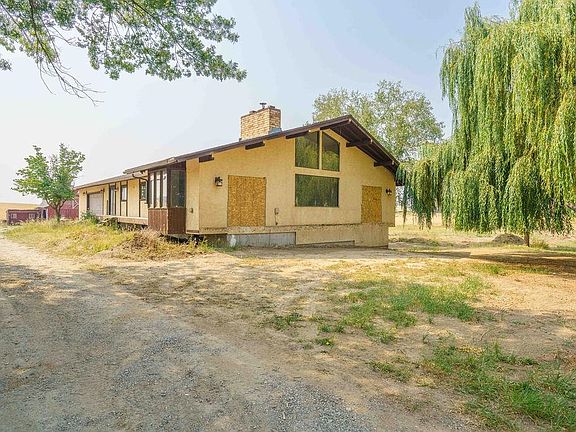 3rd image of 13506 E Farwell Rd