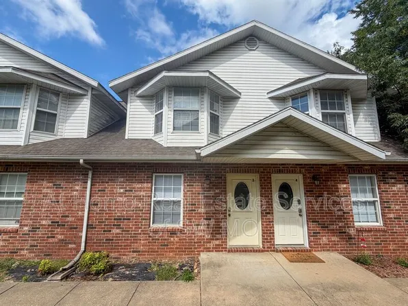 1410 W Frosty Dr APT 3, Ozark, MO 65721