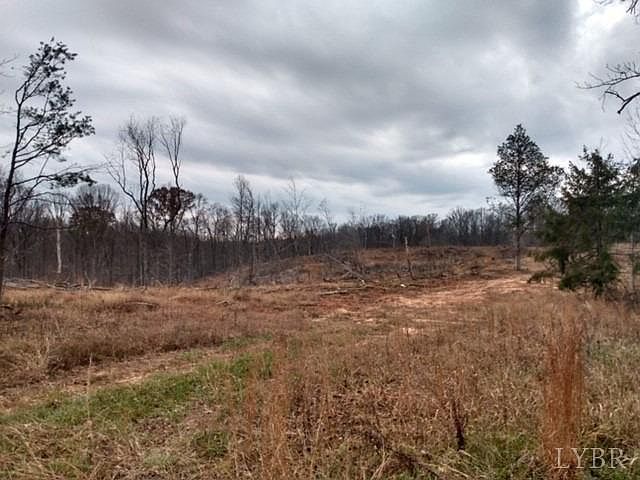 2nd image of Winesap Rd