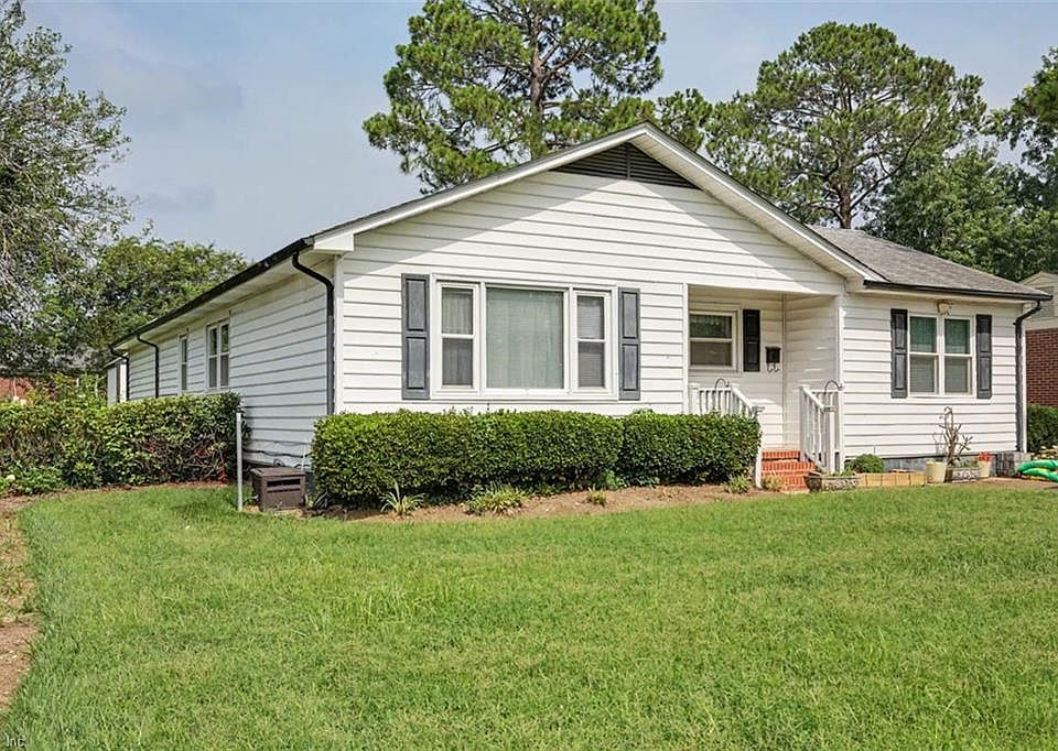 1st image of 108 Bowen Dr