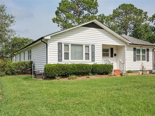 108 Bowen Dr, Hampton, VA 23666