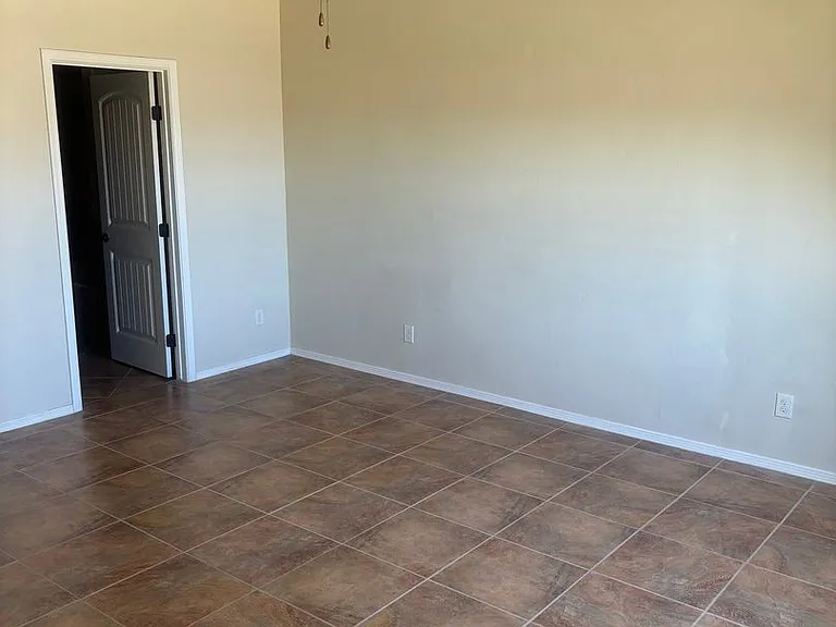 1296 Cassatt Pl — Photo 15