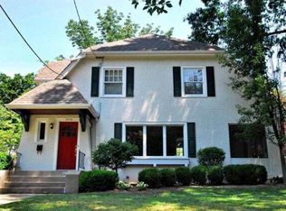 3840 Country Club Pl, Cincinnati, OH 45208