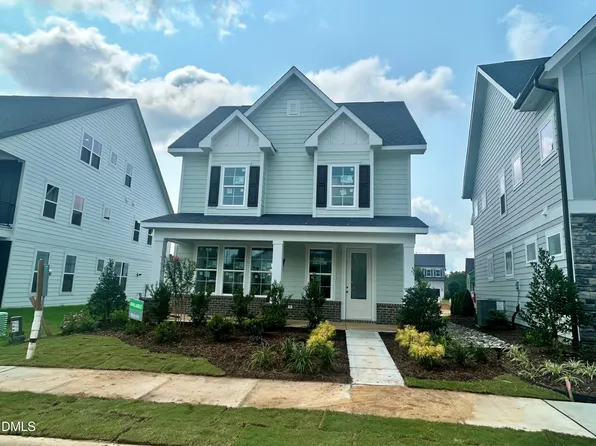 826 Fireship Rd, Fuquay Varina, NC 27526