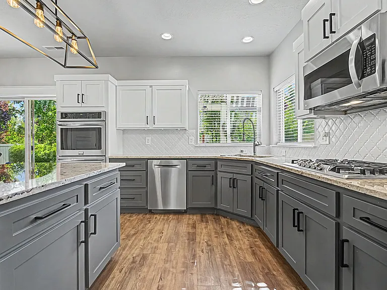 5140 N Elmstone Ave — Photo 14
