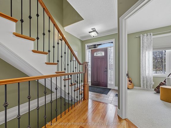 3rd image of 240 Avondale Rd