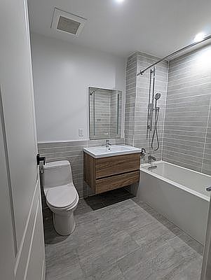 4th image of 43-46 51st St #602
