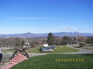 500 Gold Terrace Dr, Jacksonville, OR