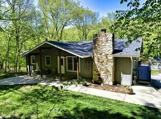 30 Turtle Creek Ct, Eureka, MO 63025