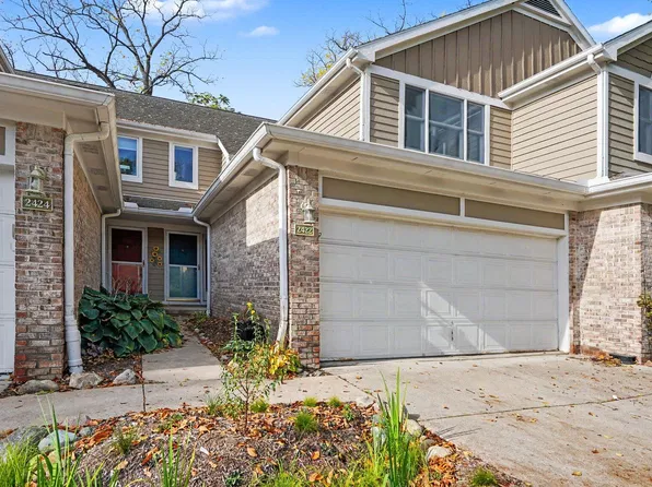 2422 Mulberry Ct, Ann Arbor, MI 48104