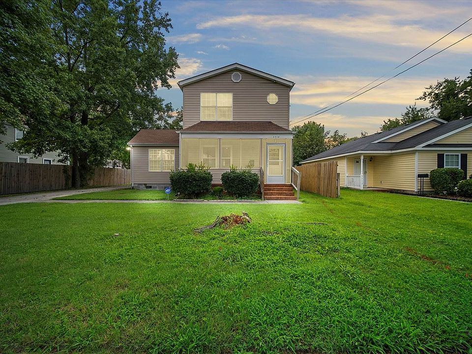 2nd image of 3314 Lens Ave