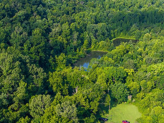 4th image of 1765 Old Cedar Creek Rd