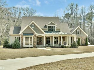 180 Bernhard Rd, Fayetteville, GA 30215