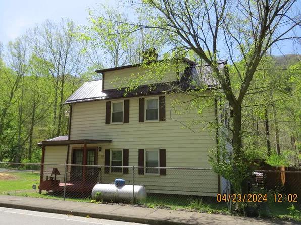 169 W Main St, Lynch, KY 40855